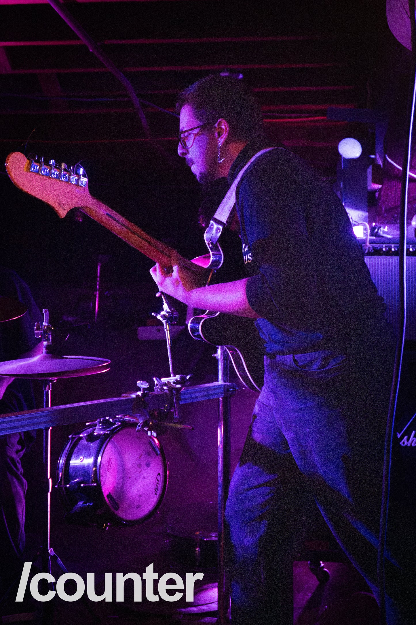 Fist Fight With Traffic @ After Hours (Pic 3)